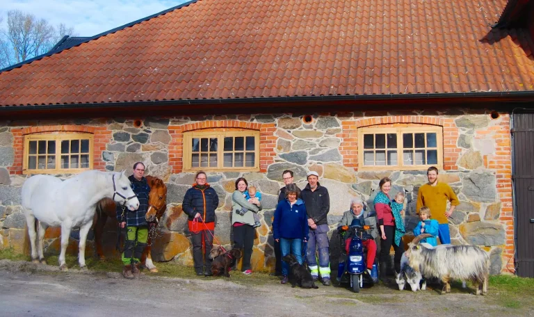 Vi på Marielunds gård